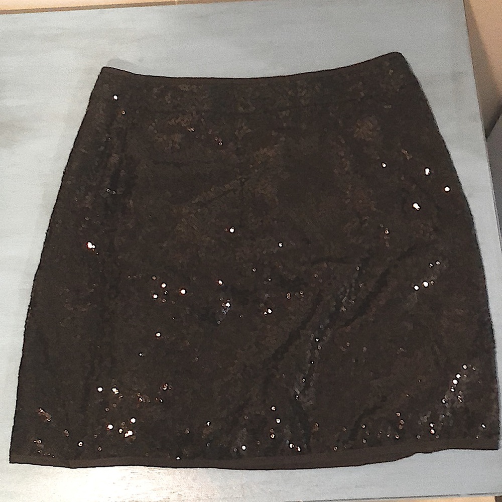 Black sparkly mini  skirt